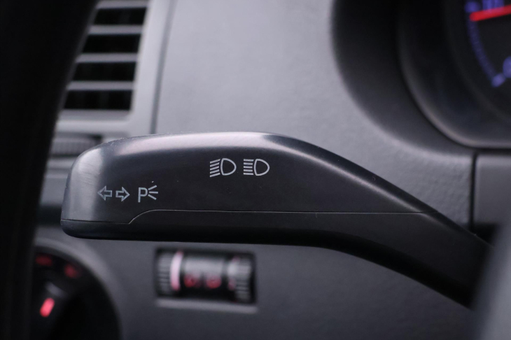 Volkswagen Polo 1,2 i Comfort Klima STK 01/27