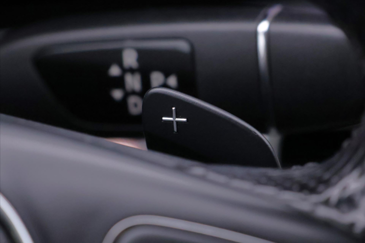 Mercedes-Benz Třídy E 3,0 350d 190kW LED Virtuál