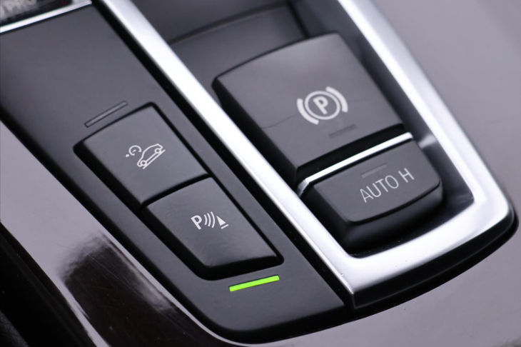 BMW X4 2.0 140kW xDrive Kůže Klima CZ