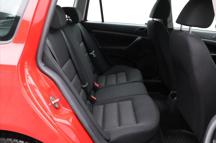 Škoda Octavia 1,6 i 75kW CZ 1.Maj Klima Tour