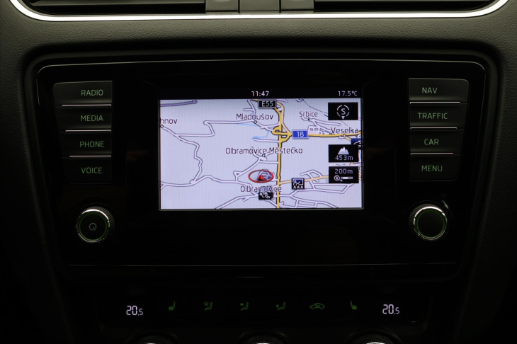 Škoda Octavia 2,0 TDI 110kW DSG Combi CZ Ambition