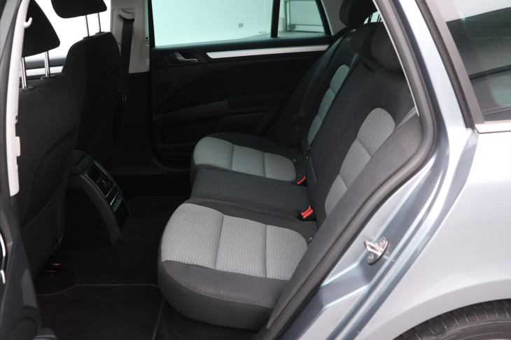 Škoda Superb 2,0 TDI 103kW Ambition