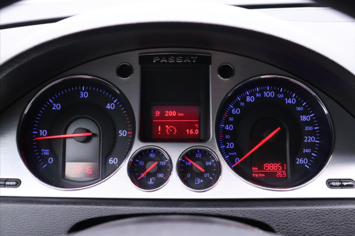 Volkswagen Passat 2,0 TDI 103kW Highline 1.Maj