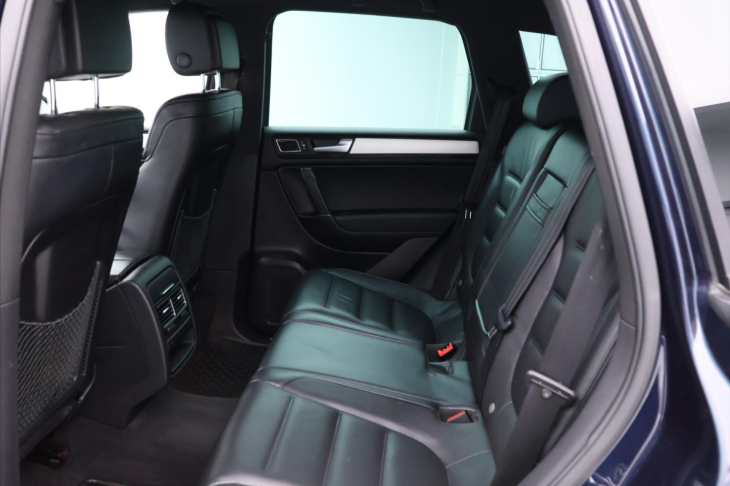 Volkswagen Touareg 4,2 V8 TDI 250 KW 4x4 KLIMA