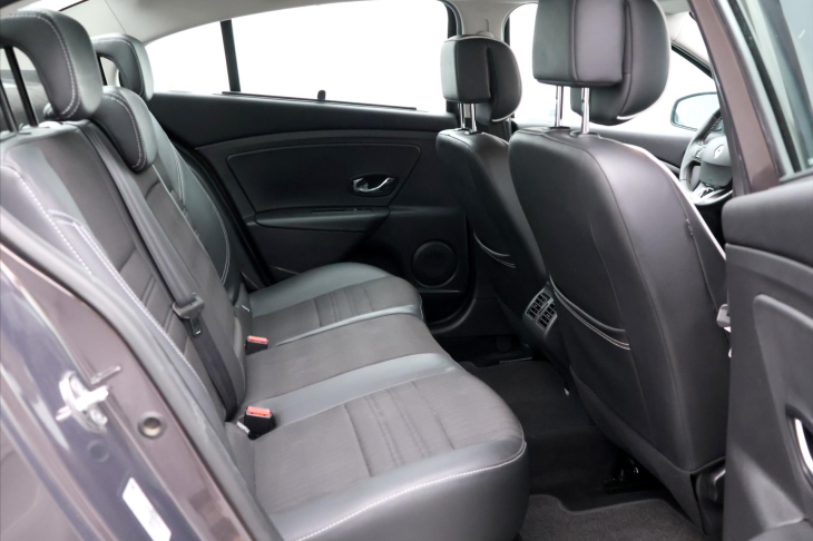 Renault Fluence 1,5 dCi 81kW Privilege CZ 1.maj