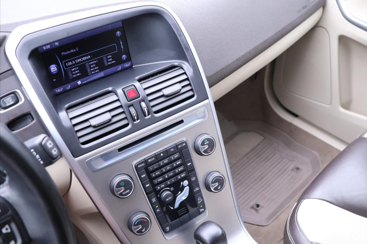 Volvo XC60 2,4 D3 120kW AWD AT Summum