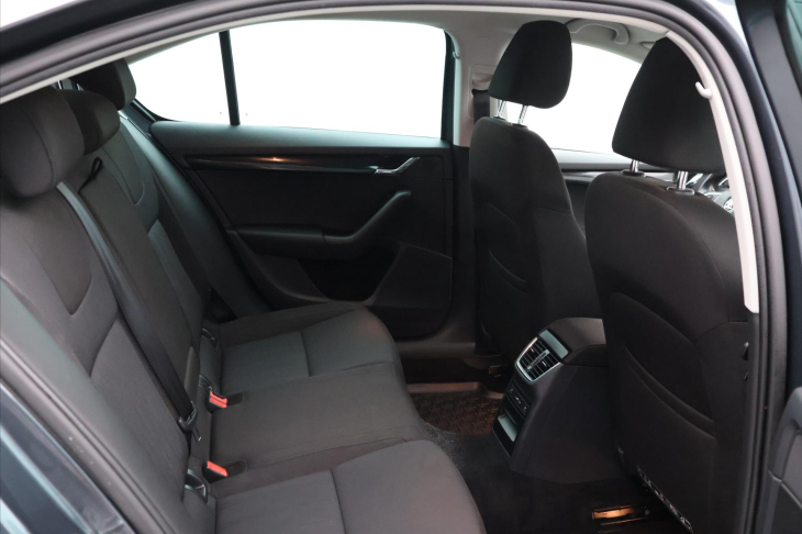 Škoda Octavia 2,0 TDI 110kW DSG Style CZ