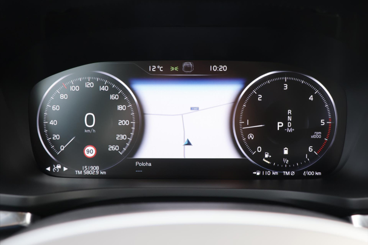 Volvo V60 2,0 D4 145kW Aut. LED Navi DPH