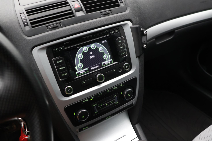 Škoda Octavia 2,0 TDI RS 125kW Xenon