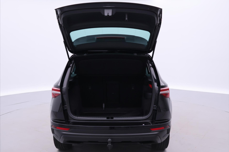 Škoda Karoq 2,0 TDI DSG Style Virtual DPH