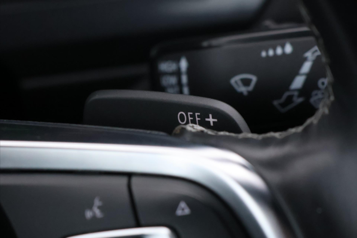 Volkswagen Tiguan Allspace 2,0 TDI DSG 4M R-Line Black DPH