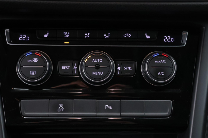 Volkswagen Touran 1,6 TDI 85kW CZ Comfortline