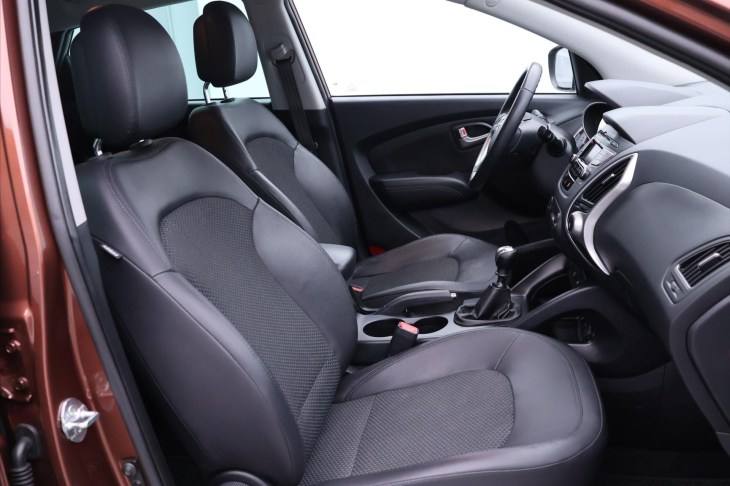 Hyundai ix35 1,6 GDI 99KW TRIKOLOR KLIMA