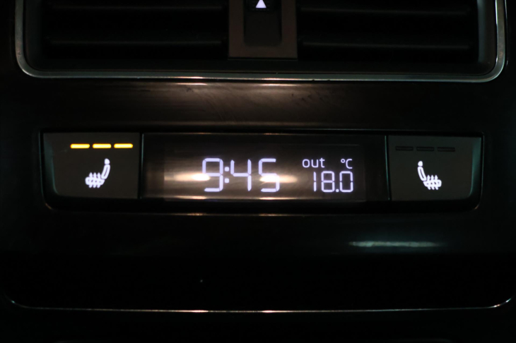 Škoda Superb 2,0 TDI 110kW DSG Style CZ DPH