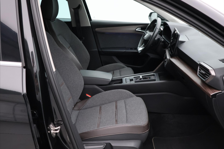 Seat Leon 2,0 TDI DSG 110kW Xcellence ST
