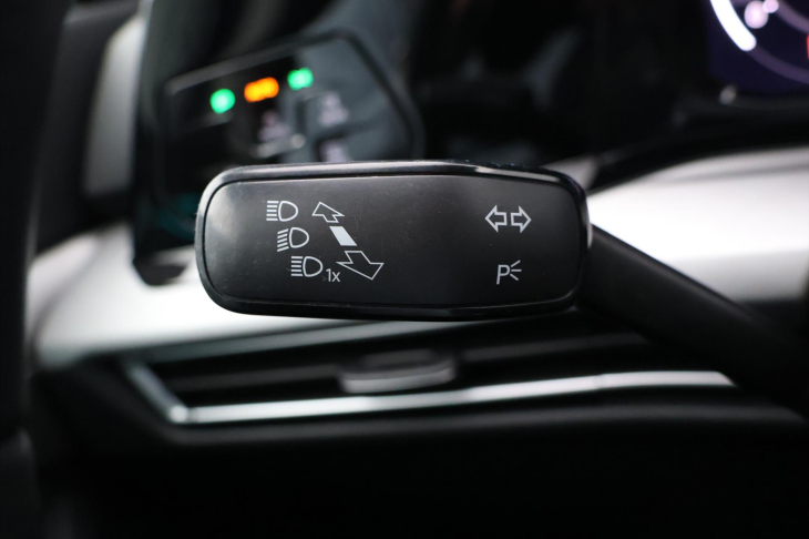 Volkswagen Golf Variant 1,5 TSI 110kW Evo Life CZ DPH