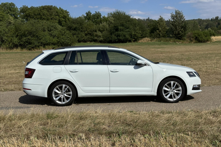 Škoda Octavia 1.6 TDI CZ Style+ LED Navi