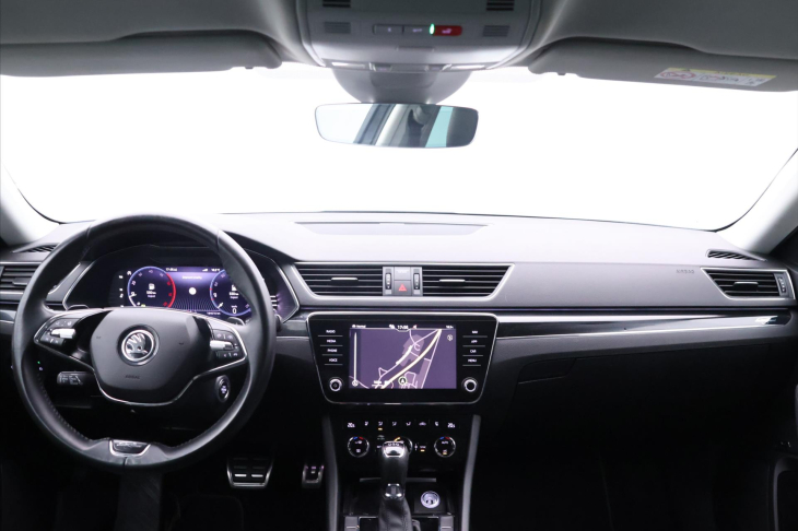 Škoda Superb 2,0 TDI 147kW L&K LED DSG CZ