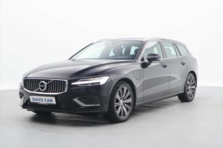 Volvo V60 2,0 T6 186kW 4x4 MomentumPro