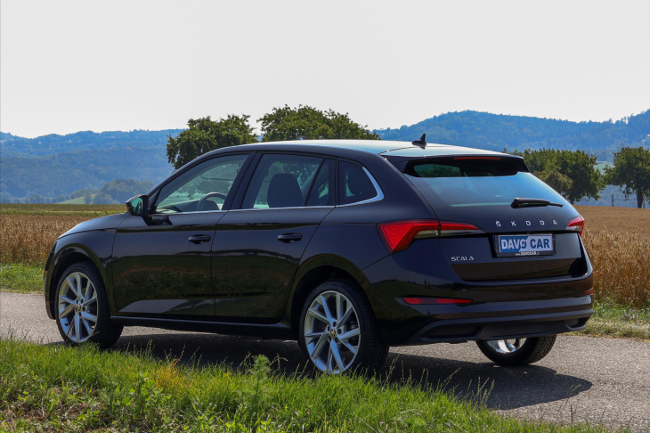Škoda Scala 1,0 TSI Style Virtual LED DPH