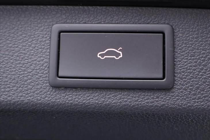 Škoda Kodiaq 2,0 TDI 147kW 4x4 DSG Tour DPH