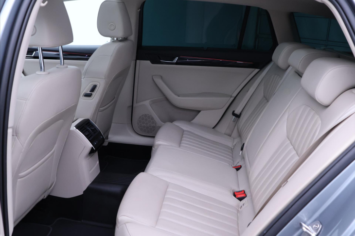 Škoda Superb 2,0 TSi 206kW L&K 4x4 CZ