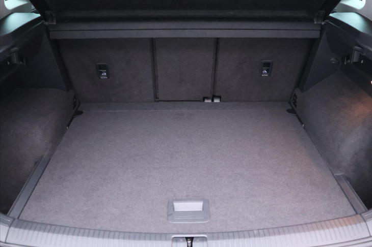 Volkswagen Tiguan 1,4 TSI 110kW LED Virtual Sound