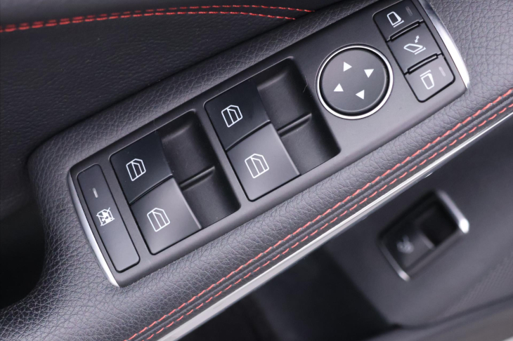 Mercedes-Benz CLA 2,0 45AMG 4-MATIC DPH CZ