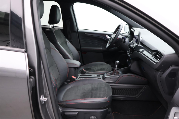 Ford Kuga 1,5 EB 110kW ST-Line