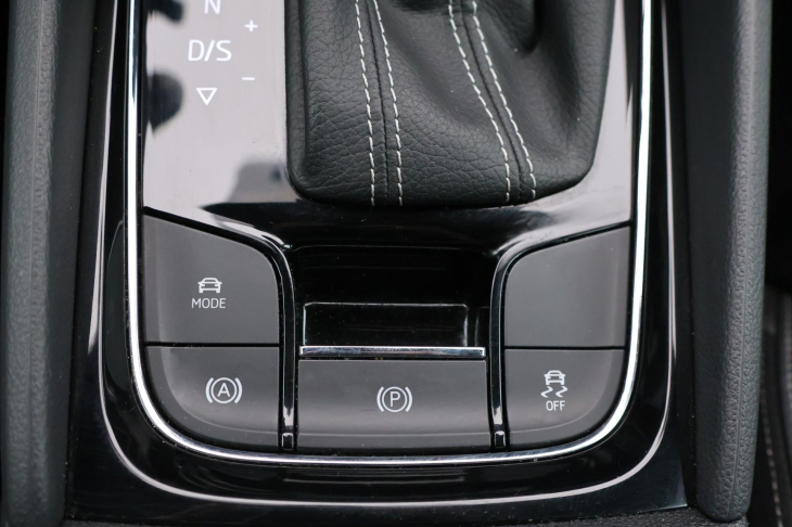 Škoda Karoq 1,5 TSI 110kW DSG Sportline