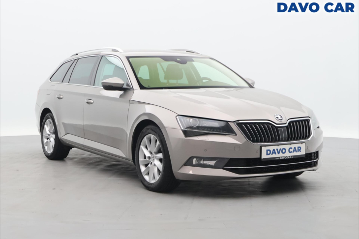Škoda Superb 2.0 TDI 110kW Style Bi-Xenon