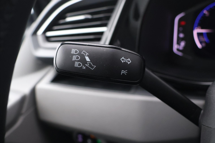 Volkswagen Caravelle 2,0 TDI 150kW DSG Long LED DPH