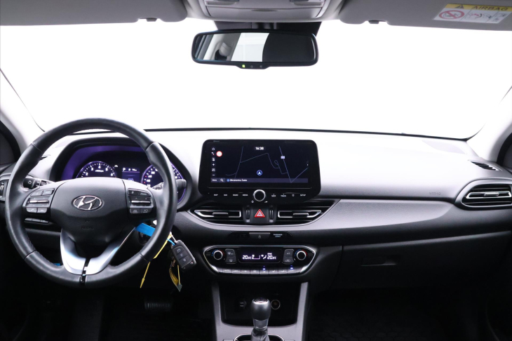 Hyundai i30 1.5 T-GDI 117 kW Smart Aut. CZ DPH