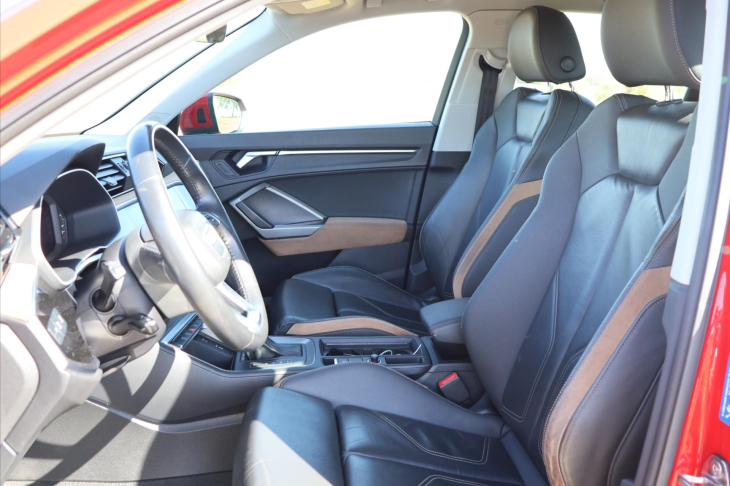Audi Q3 2,0 TDI 110kW Advanced CZ DPH