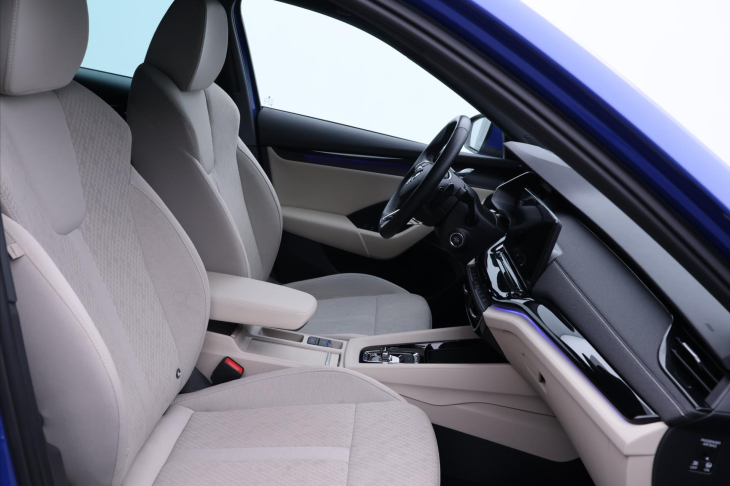 Škoda Octavia 2,0 TSI 140kW DSG 4x4 Style DPH