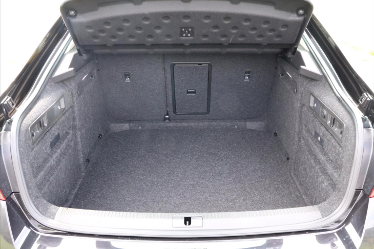 Škoda Superb 2,0 TDI 147kW DSG Style 4x4 CZ