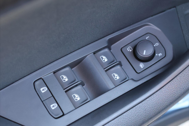 Škoda Karoq 1,5 TSi Sportline DSG 1.Maj DPH