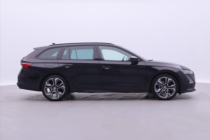 Škoda Octavia 2,0 TDI RS 4x4 DSG First Edition DPH