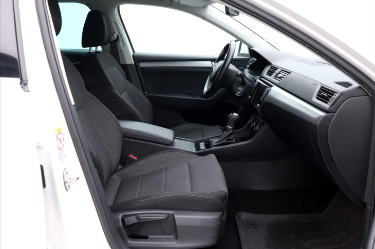 Škoda Superb 2,0 TDI 140kW DSG 4x4 CZ
