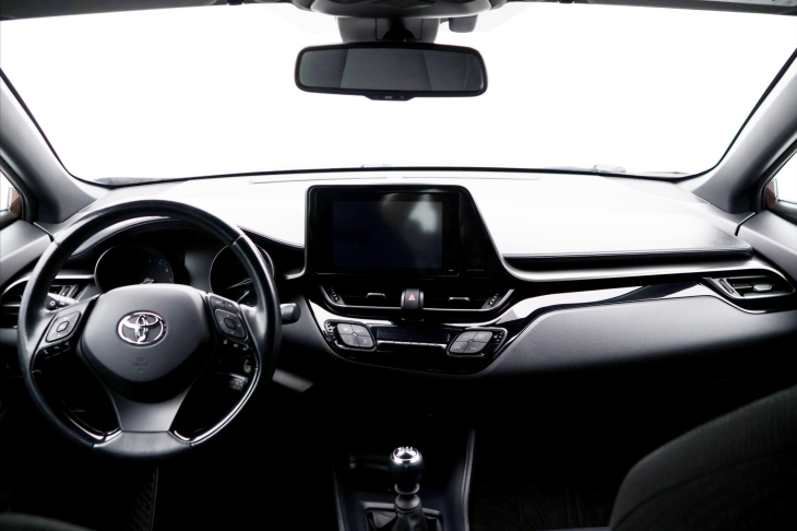 Toyota C-HR 1,2 TURBO 85kW ACTIVE ALU CZ
