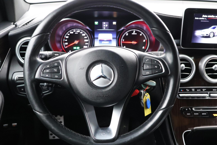 Mercedes-Benz GLC 2,1 220d 125kW 4Matic Aut. LED