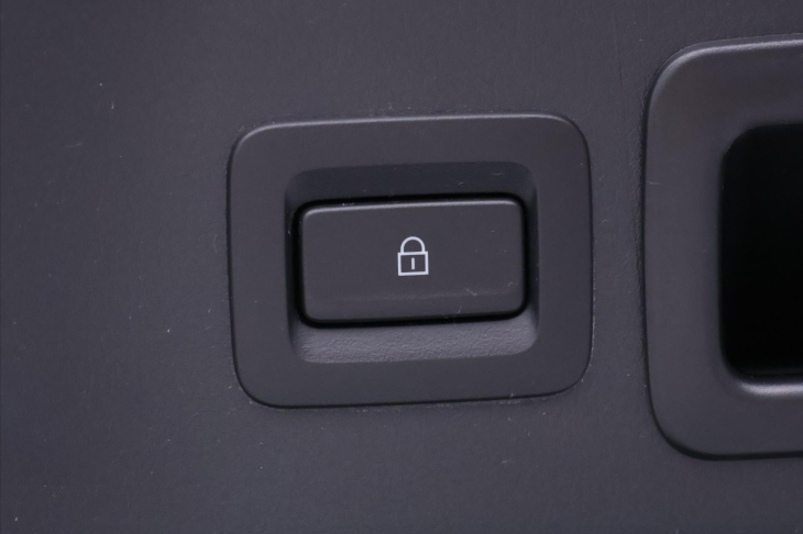 Mazda 3 2,0 Skyactiv-G Aut. Selection