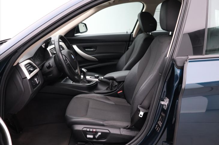 BMW Řada 3 2,0 328i Advantage GT 1.Maj.