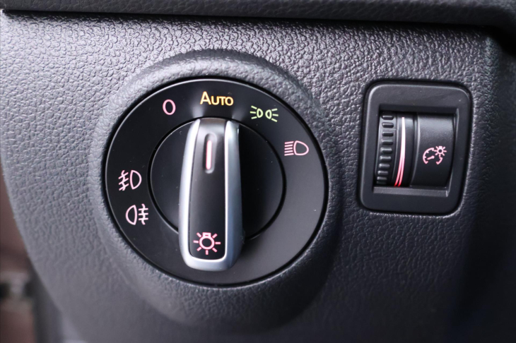 Volkswagen Tiguan 2,0 TSI DSG 4x4 Sport&Style