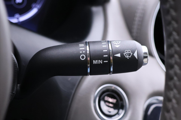 Jaguar XJ 3,0 V6 D 202kW PREMIUM LUXURY