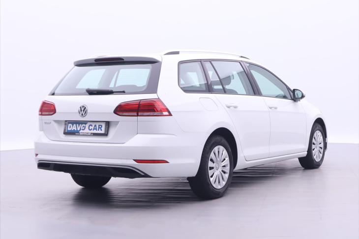 Volkswagen Golf 1,0 TSI 85kW CZ 86 000 km