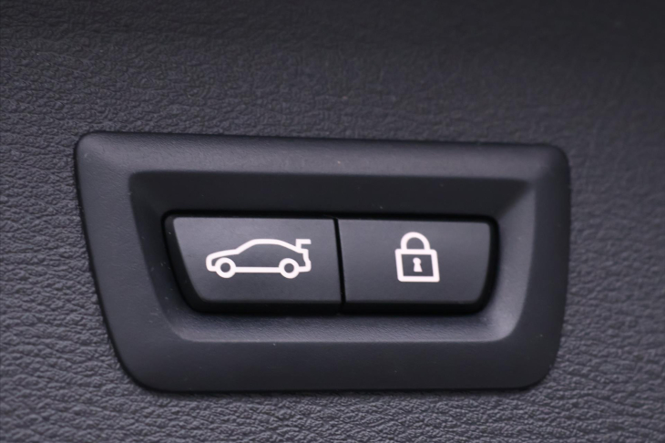 BMW X1 1,5 Sdrive18i Aut. CZ 1.Maj DPH