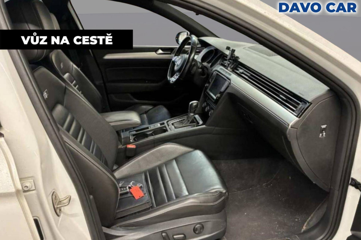 Volkswagen Passat 2,0 TSI 206kW R-line Highline