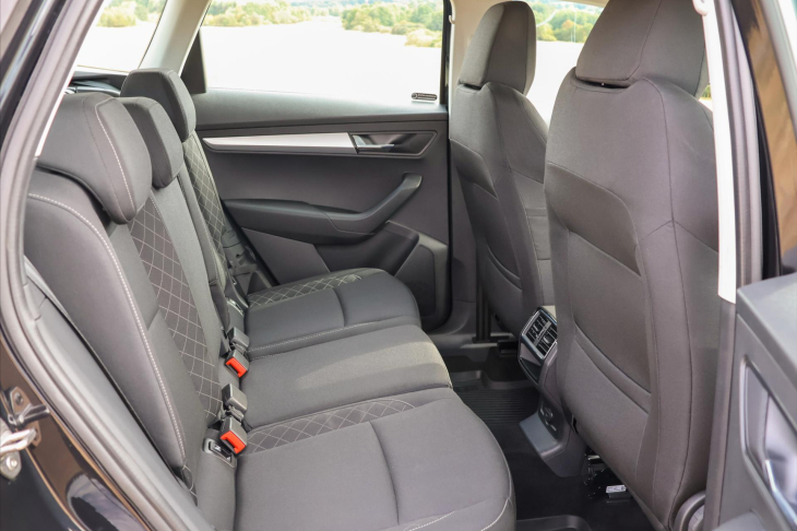 Škoda Karoq 2,0 TDI 110kW 4x4 CZ Ambition