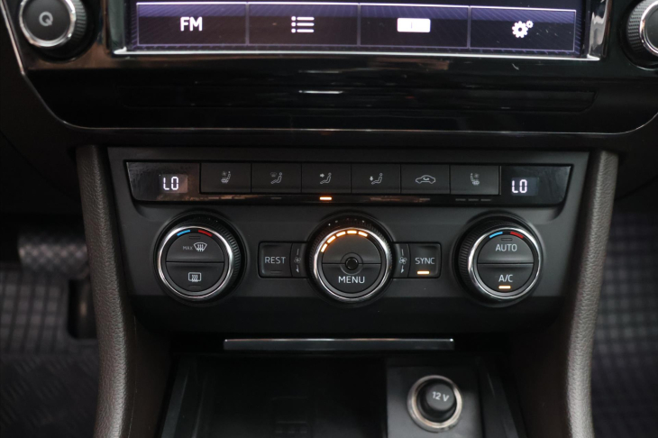 Škoda Superb 2,0 TSI 206kW DSG 4x4 L&K